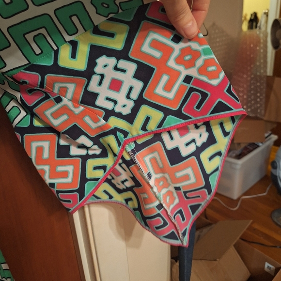 Crown & Ivy Colorful Abstract Geometric Scarf Sleeved Dress Ladies 8 Lunch date - Picture 4 of 5